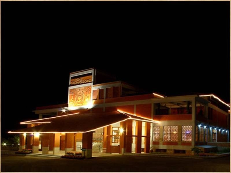 Olde Bangalore Resort And Convention Center Devanahalli Exterior photo